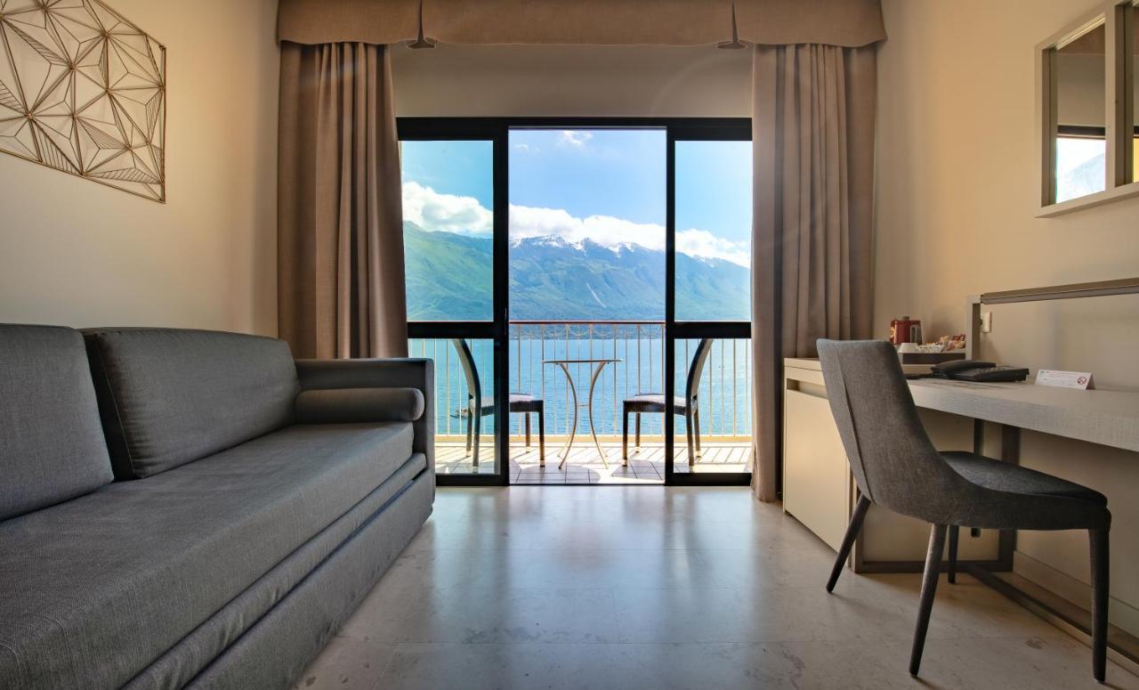 Hotel Splendid Palace Limone sul Garda Ngoại thất bức ảnh