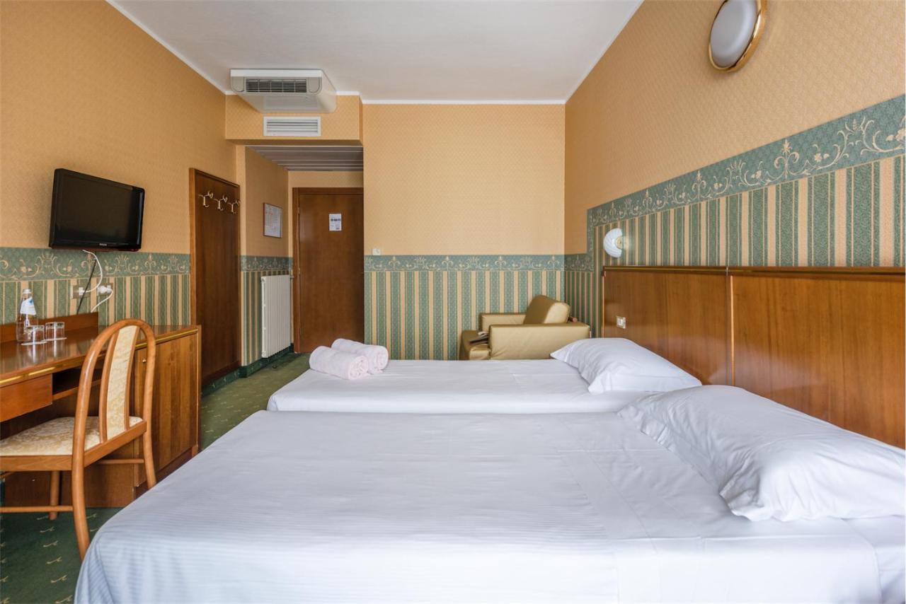 Hotel Splendid Palace Limone sul Garda Phòng bức ảnh