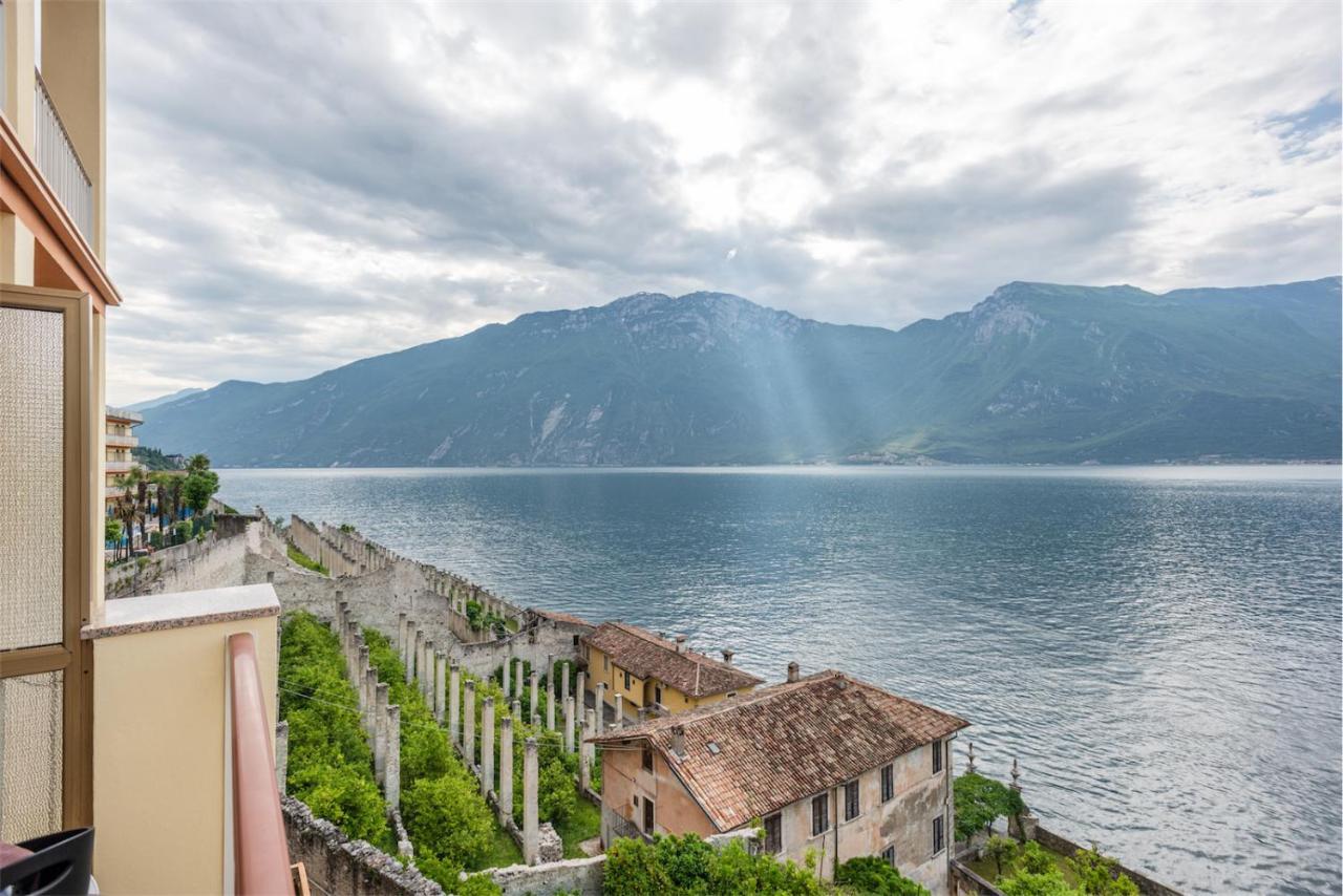 Hotel Splendid Palace Limone sul Garda Ngoại thất bức ảnh