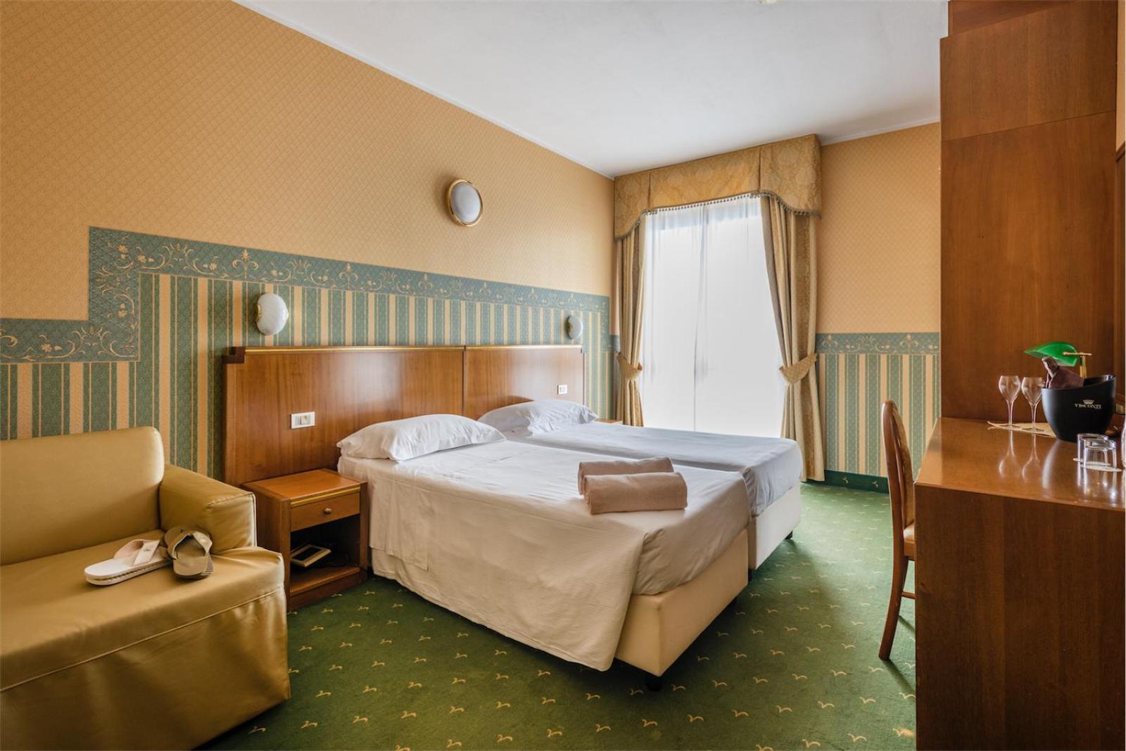 Hotel Splendid Palace Limone sul Garda Ngoại thất bức ảnh