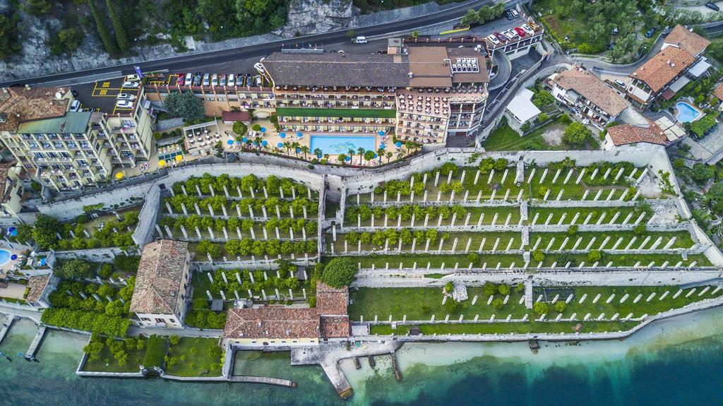 Hotel Splendid Palace Limone sul Garda Ngoại thất bức ảnh